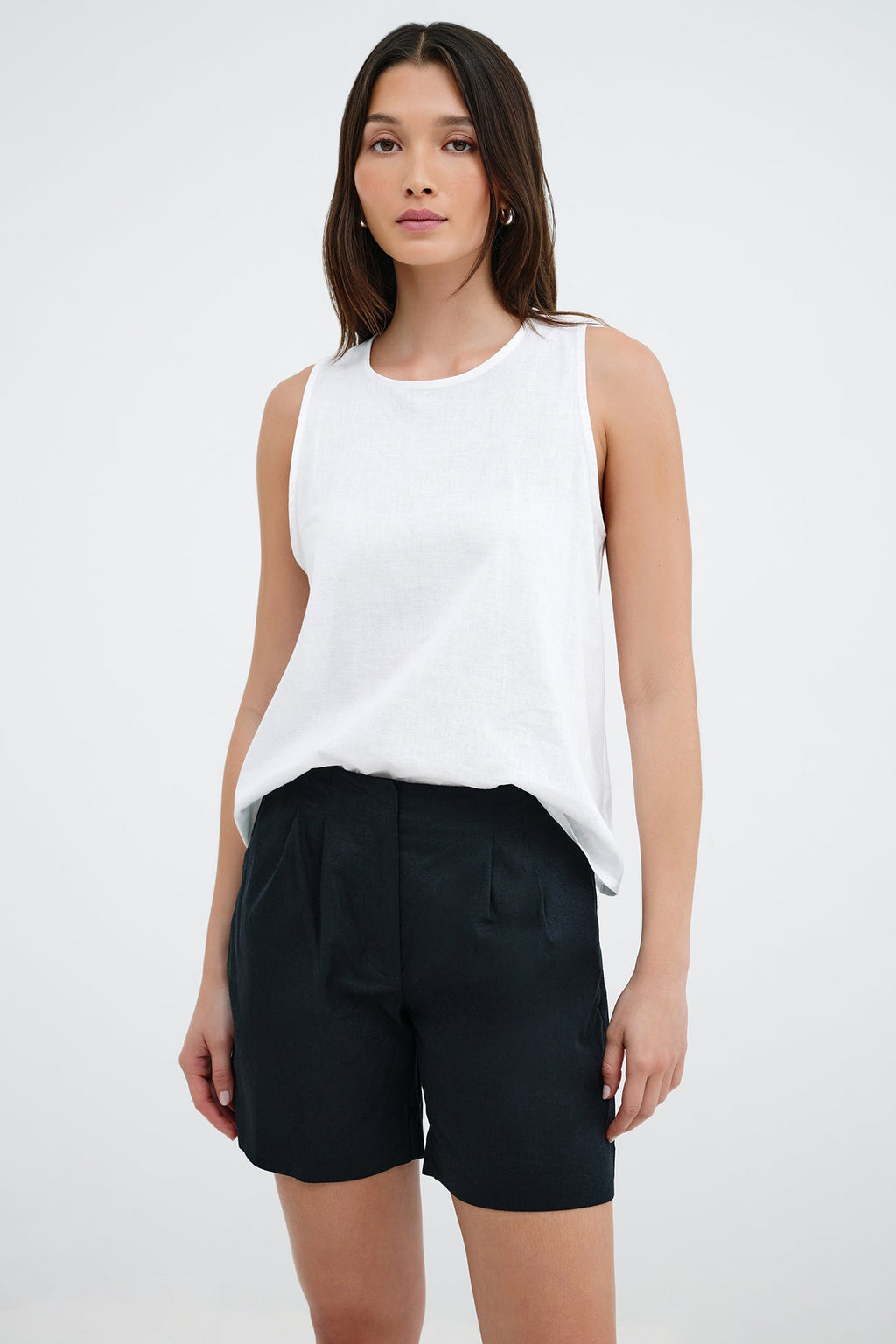 Kingsbridge Linen-Blend Shorts