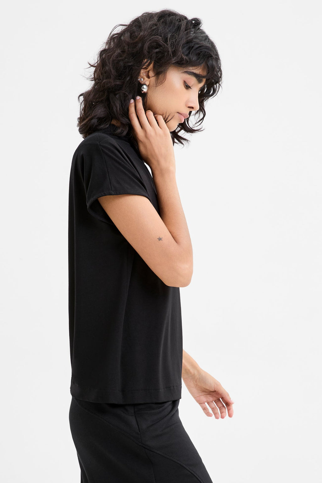 Ariel Top