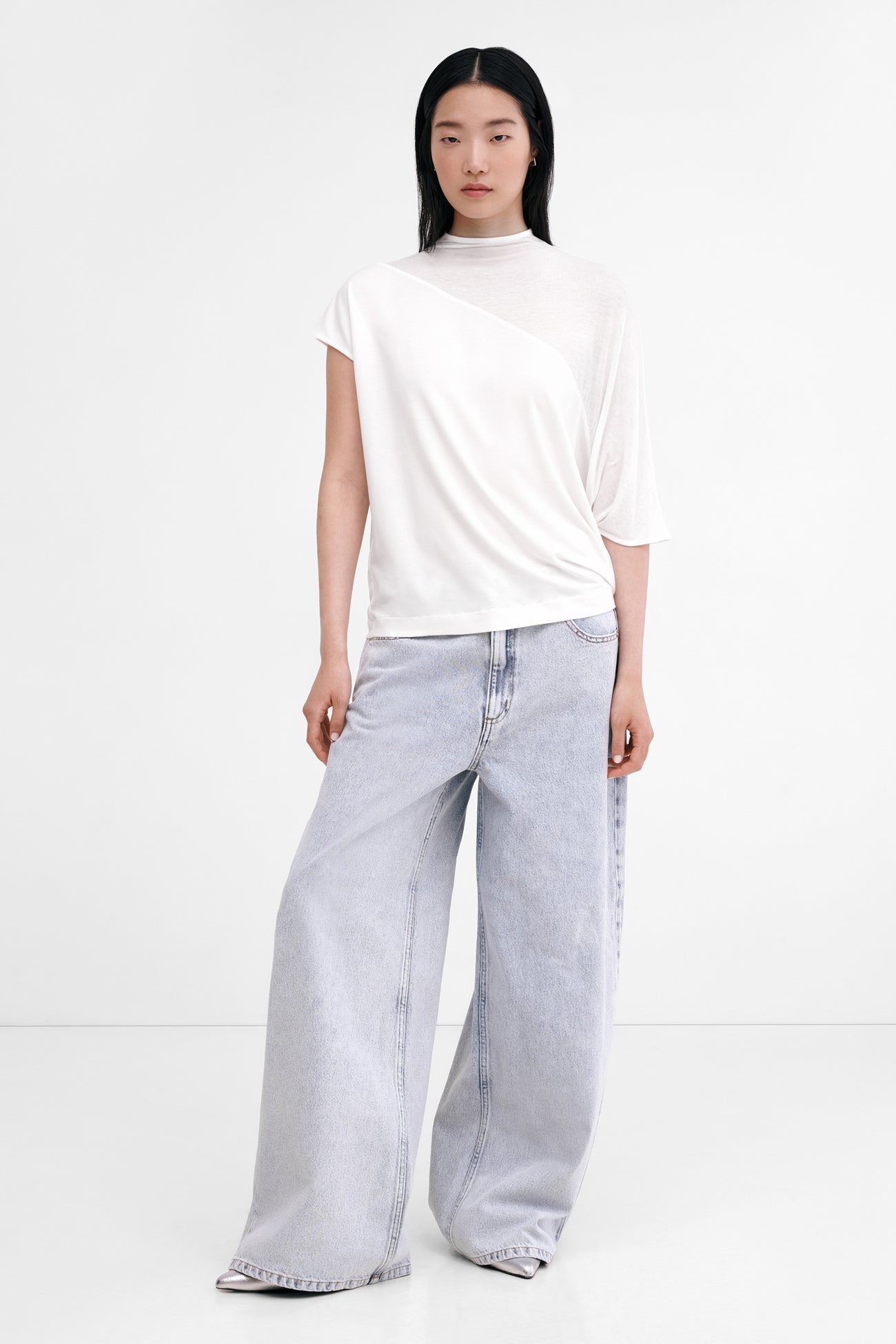 Ariel Top