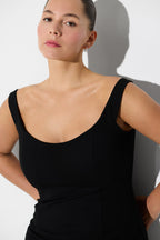 Vestido Con Apertura Eliana
