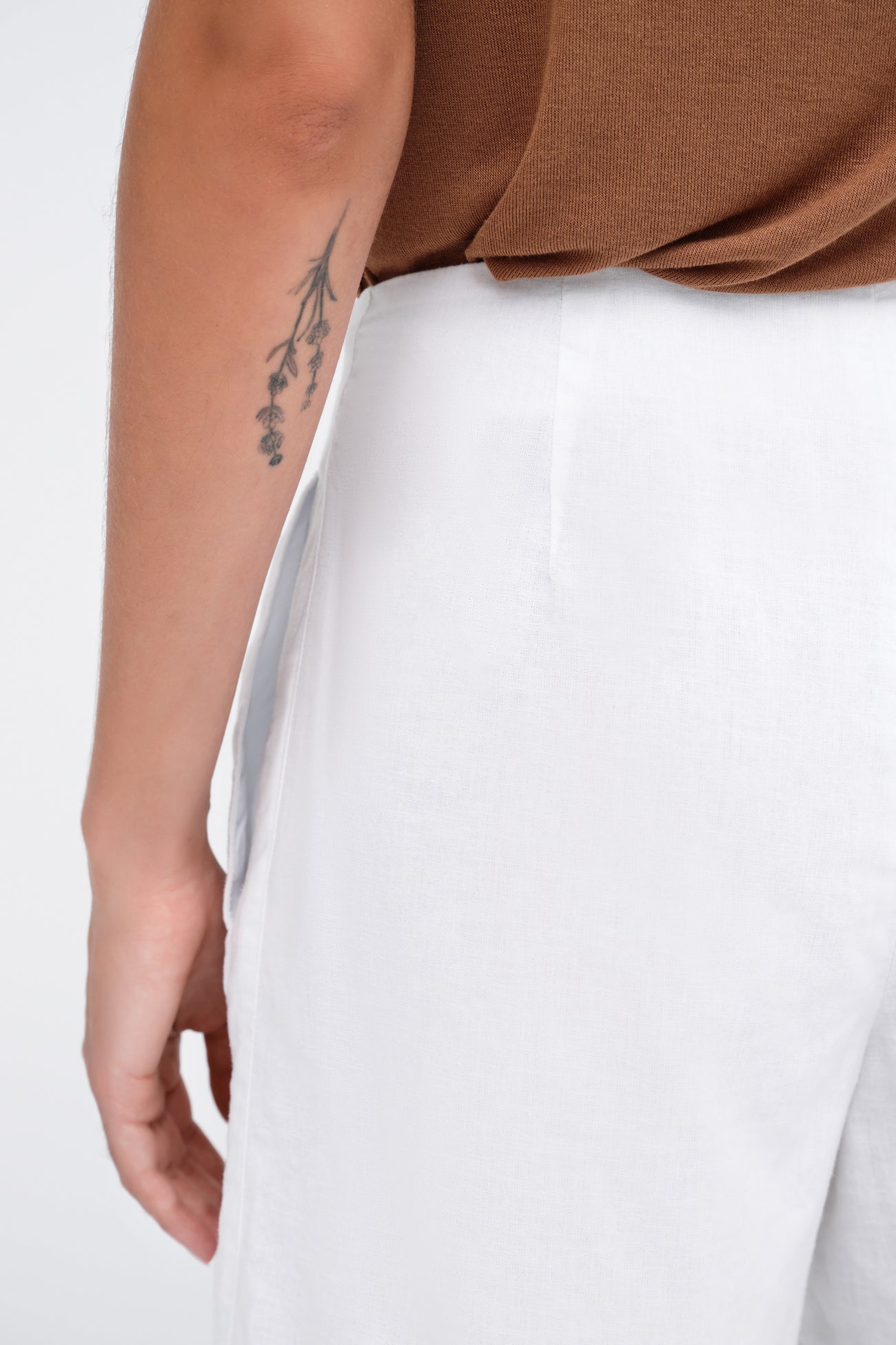Kingsbridge Linen-Blend Shorts