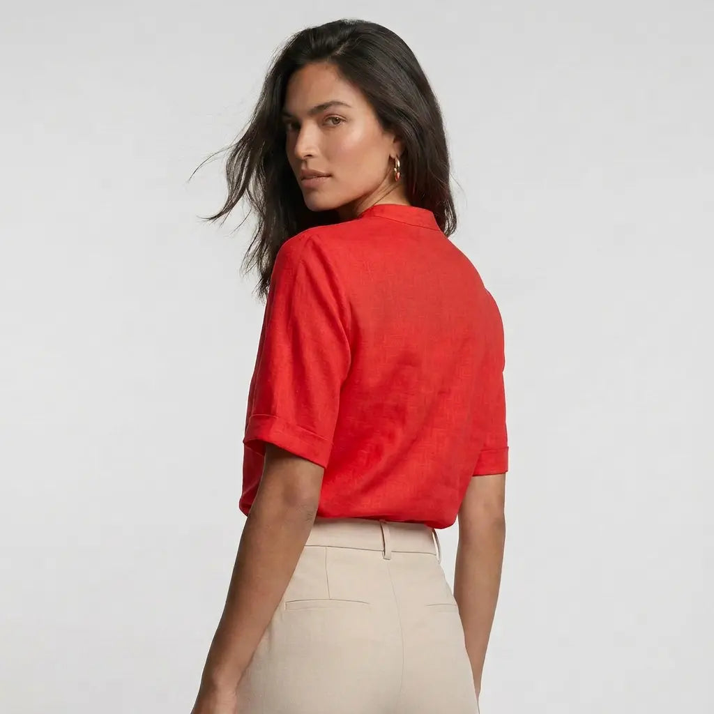 Blusa Elegante con Cuello en V | Básicos Atelier
