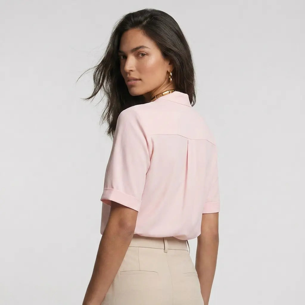 Blusa Elegante con Cuello en V | Básicos Atelier